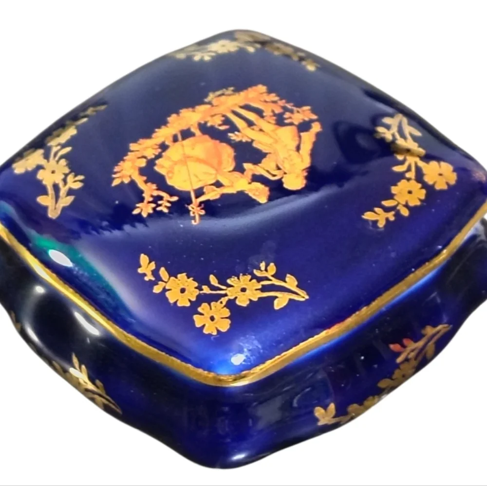 Vintage Limoges France Cobalt Blue & Gold Courting Couple Trinket Box